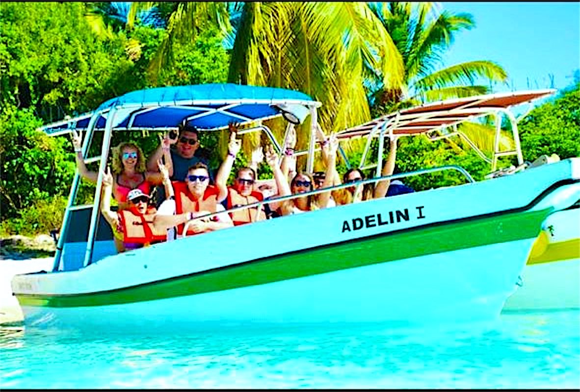Group on the private boat